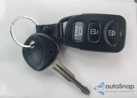 2020 Hyundai Elantra Se из США, поврежденный, VIN KMHD74LF2LU952107